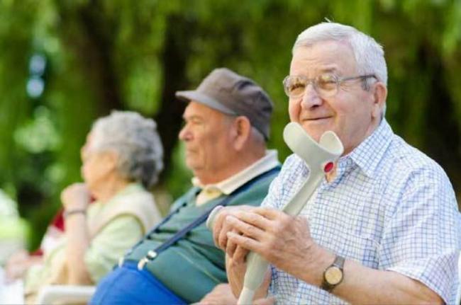 elderly-balance-1d-compressor.jpg